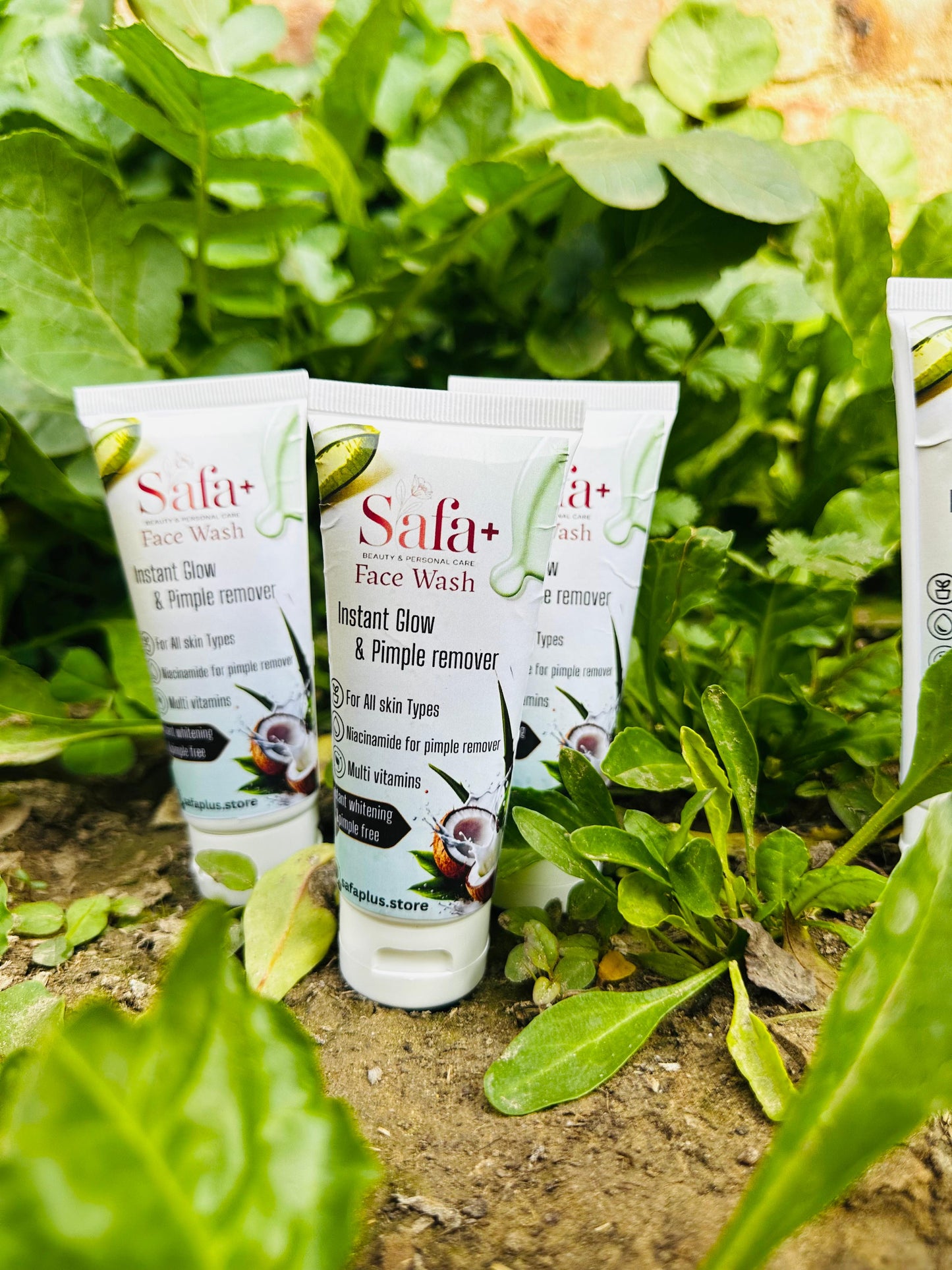 ✨ SAFA+ Glow & Pimple Clear Face Wash ✨ |